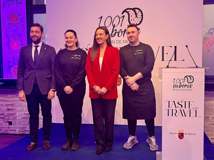 El menú ha sido diseñado por los chefs del restaurante 'Frases'