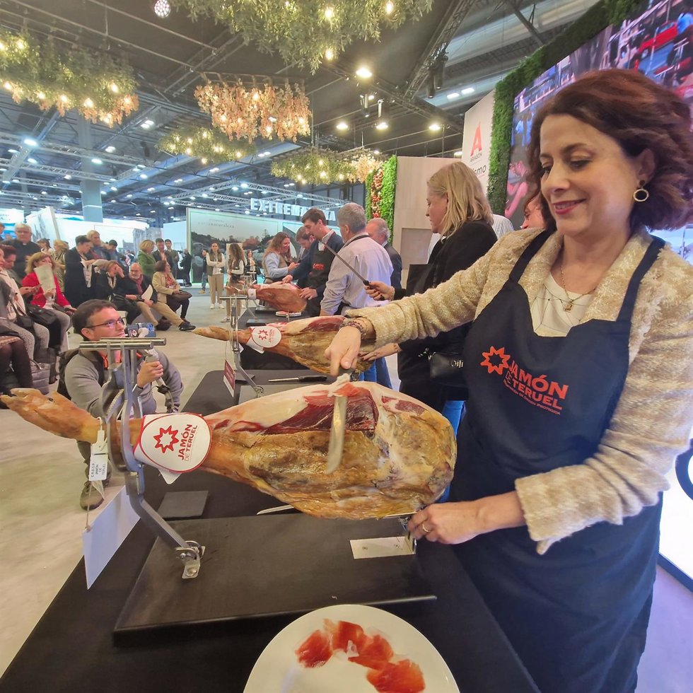 La alcaldesa de Teruel, Emma Buj, en Fitur