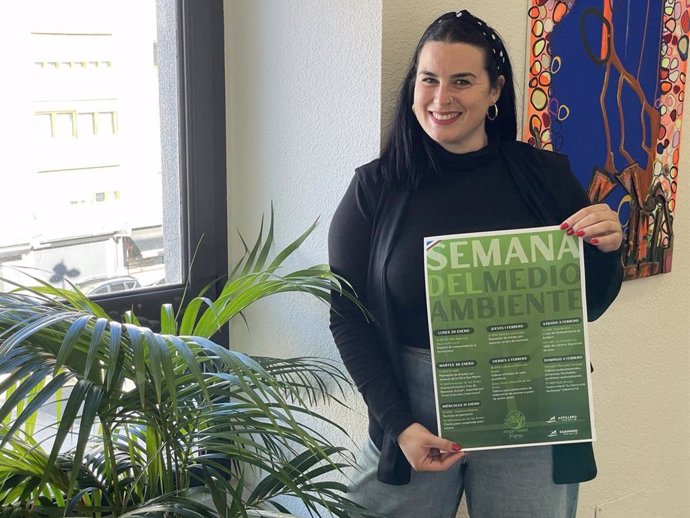 La concejala Emilia Moncada presenta la Semana del Medioambiente.