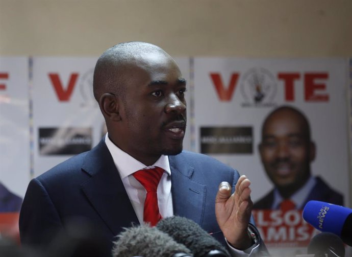 Archivo - El líder opositor zimbauense Nelson Chamisa