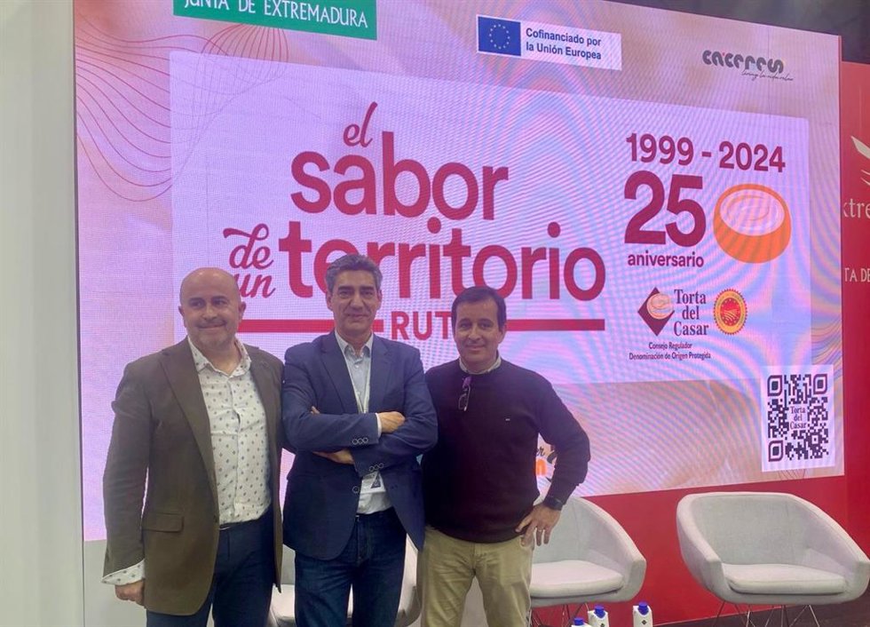 La Torta del Casar presenta en Fitur cinco rutas para conocer Cáceres y su gastronomía