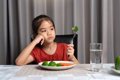 ¿Por qué los niños son algo 'maniáticos' con ciertos alimentos?