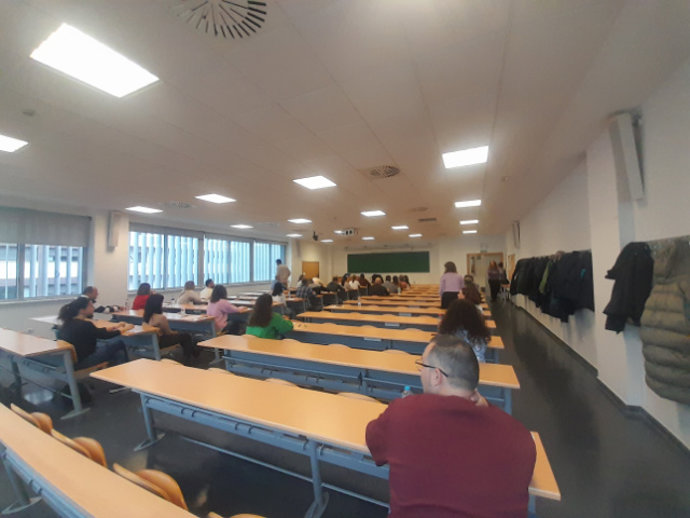 Imagen del examen para celador celebrado en la sede de Sevilla.