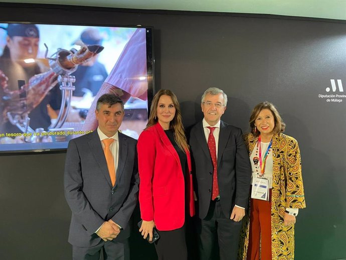 Presentación en Fitur del Certamen Mundial del Jamón de Estepona