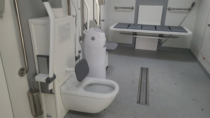 Cambiadores inclusivos para personas con discapacidad.