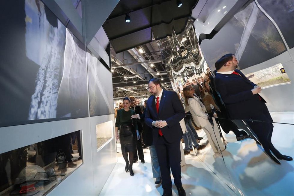 El presidente del Principado, Adrián Barbón, en Fitur.