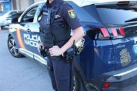 Roban un rólex con un mataleón a un hombre de 76 años en un portal del barrio de Salamanca