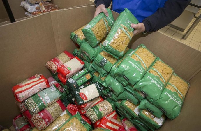 Archivo - Imagen de alimentos donados.