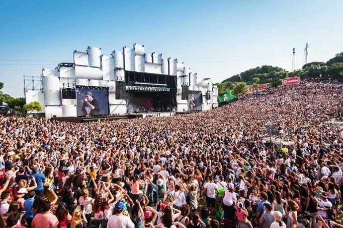 Archivo - Público en Rock in Rio Lisboa