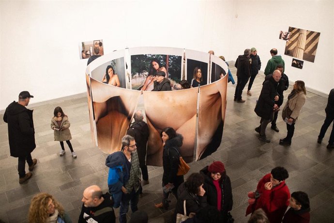 Exposición '#serlobas' en la Sala Amárica