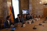 Ribera y las comunidades autónomas acuerdan "trabajar en coordinación" en la Planificación de la red eléctrica