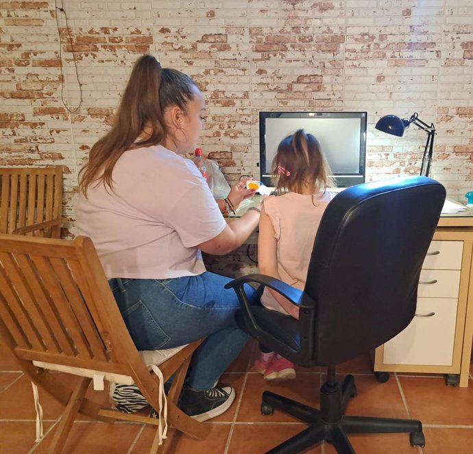 Craer ofrece en Córdoba apoyo escolar a menores afectados por enfermedades raras.