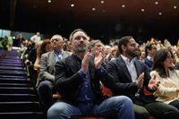Abascal reivindica la vigencia del proyecto de Vox y pide "no rendirse" tras ser reelegido presidente sin oposición