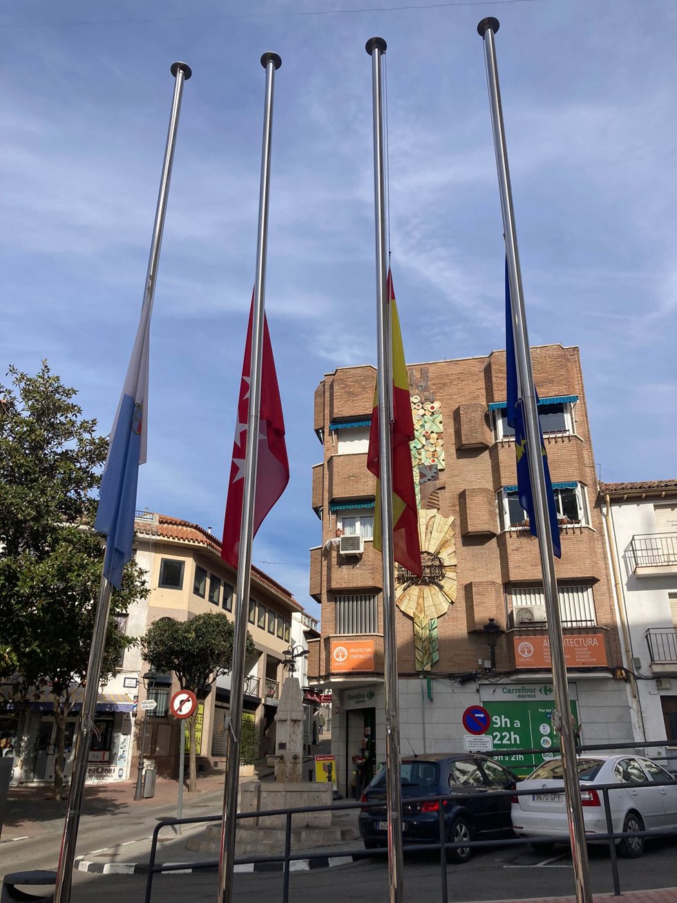 res días de luto en Arganda por la muerte de dos jóvenes del municipio en un accidente de tráfico en la A3