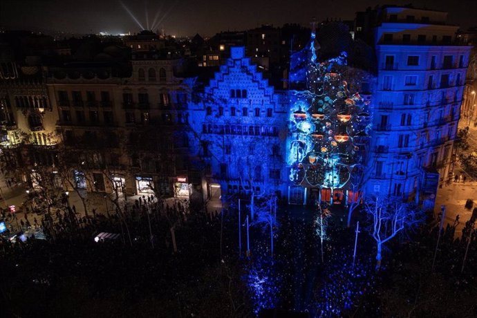 Un momento del 'mapping' en el Passeig de Grcia