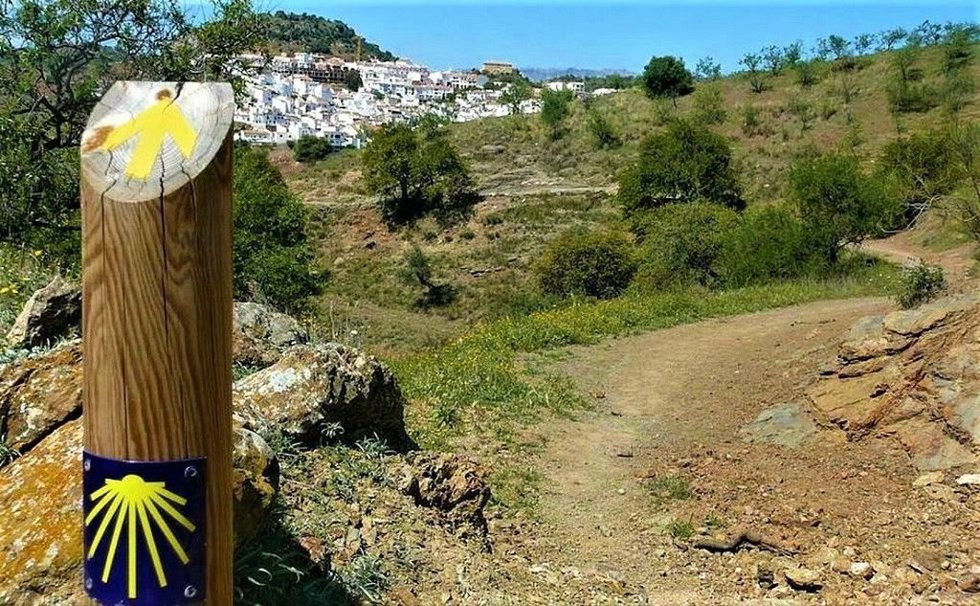 Imagen del Camino Mozárabe a su paso por la comarca de la Subbética Cordobesa.