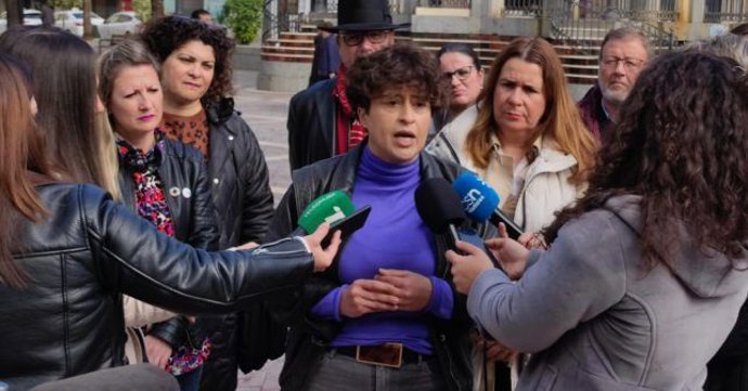 La secretaria de Igualdad de la Ejecutiva Provincial del PSOE de Huelva, Conso Benítez, ha denunciado la falta de compromiso del PP en la lucha contra la violencia machista.