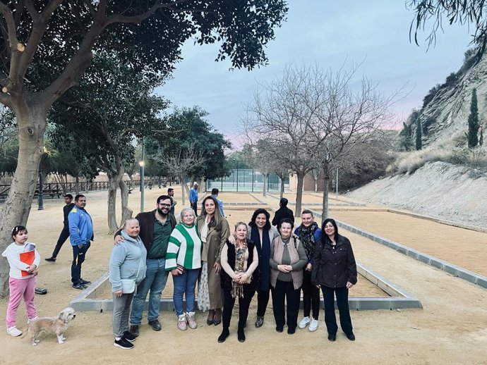 Inauguración de una pista de petanca en Zurgena (Almería).