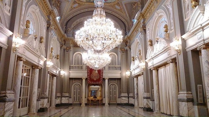 Archivo - Imagen de archivo del Salón de Cristal del Ayuntamiento de Valncia. 