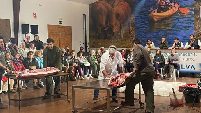 Imagen realizada durante una de las actividades organizadas en el marco de las XI Jornadas 'Costumbres y tradiciones del cerdo ibérico'.