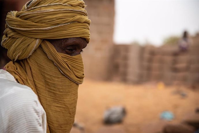 Archivo - Imagen de archivo de un ciudadano tuareg en Malí 