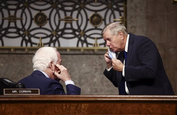 Archivo - Los senadores Lindsey Graham y John Cornyn