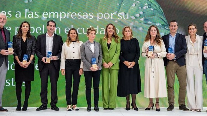 Grupo Piñero premia a BBVA, entre otros, por su sostenibilidad en Fitur