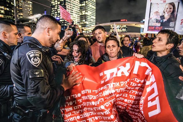 Imagen de las protestas en Tel Aviv contra la gestión de la crisis de los rehenes del Gobierno de Benjamin Netanyahu.