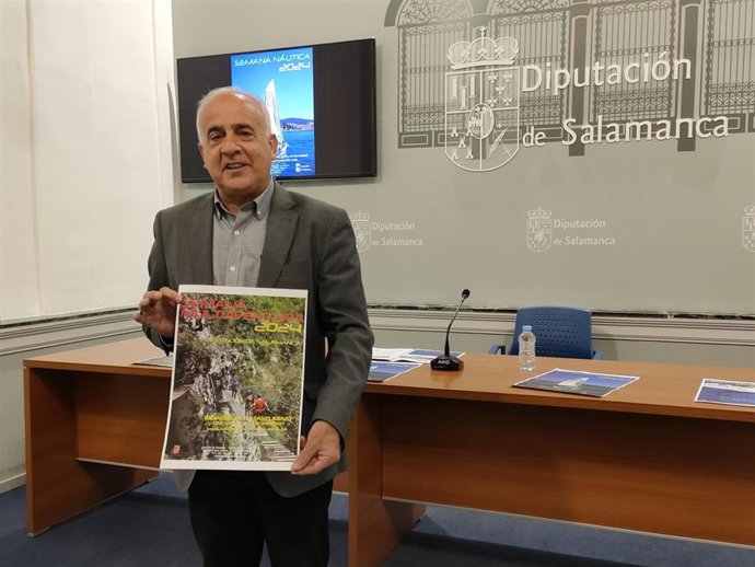 El diputado provincial de Deportes en Salamanca, Jesús María Ortiz, presenta las actividades para Semana Santa