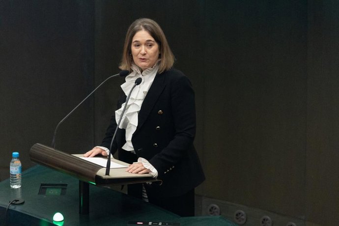 Archivo - La delegada de Cultura, Turismo y Deportes del Ayuntamiento de Madrid y concejala del PP, Marta Rivera de la Cruz, interviene durante un pleno ordinario en el Ayuntamiento de Madrid