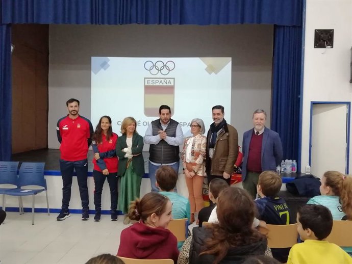 Programa 'Todos Olímpicos' en el CEIP San Rafael de Cádiz.