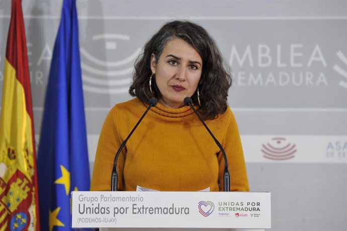 La portavoz de Unidas por Extremadura en la Asamblea, Irene de Miguel, en una imagen de archivo.