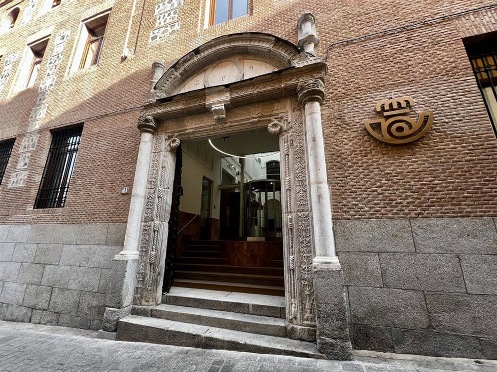 Reabre la oficina de Correos del Casco Histórico de Toledo.