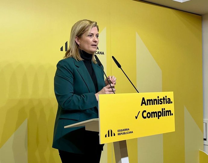 La portavoz de ERC, Raquel Sans, en rueda de prensa