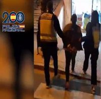 Detenida una mujer y su compinche por esquilmar todos los ahorros de una anciana de 87 años que había cuidado