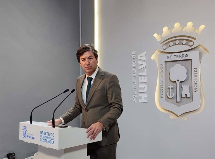 El portavoz de Vox en el Ayuntamiento de Huelva, Wenceslao Font.