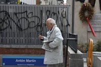 Detenido un hombre que agredió e intentó tirar a las vías del Metro a un policía y a dos vigilantes