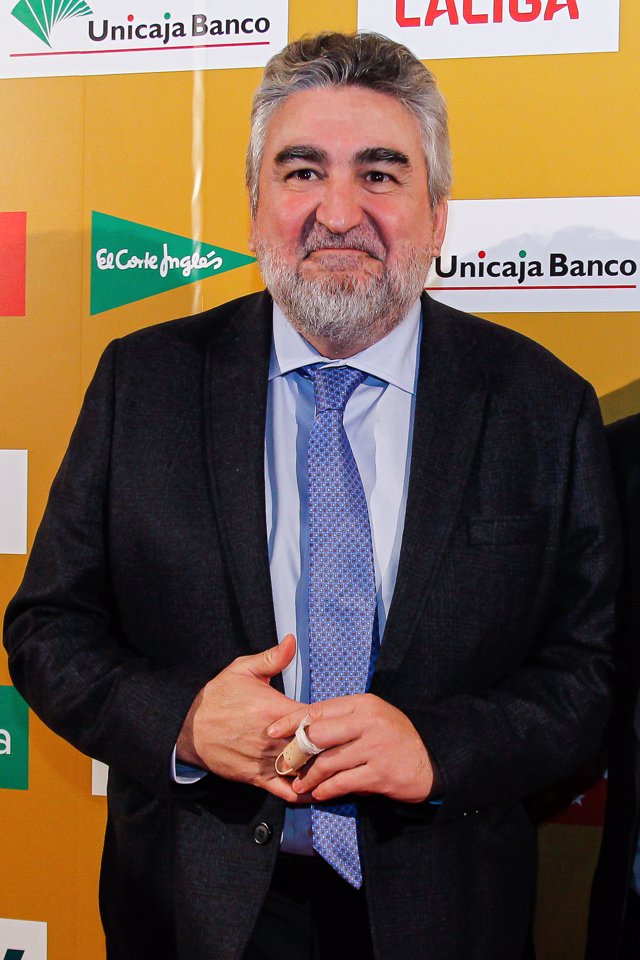 Jose Manuel Rodriguez Uribes, President of Superior Sports Council CSD, and Jose Damian Gonzalez pose for photo during the Gala Premios APDM 2023 celebrated at Beatriz Auditorium on January 29, 2024 in Madrid, Spain.