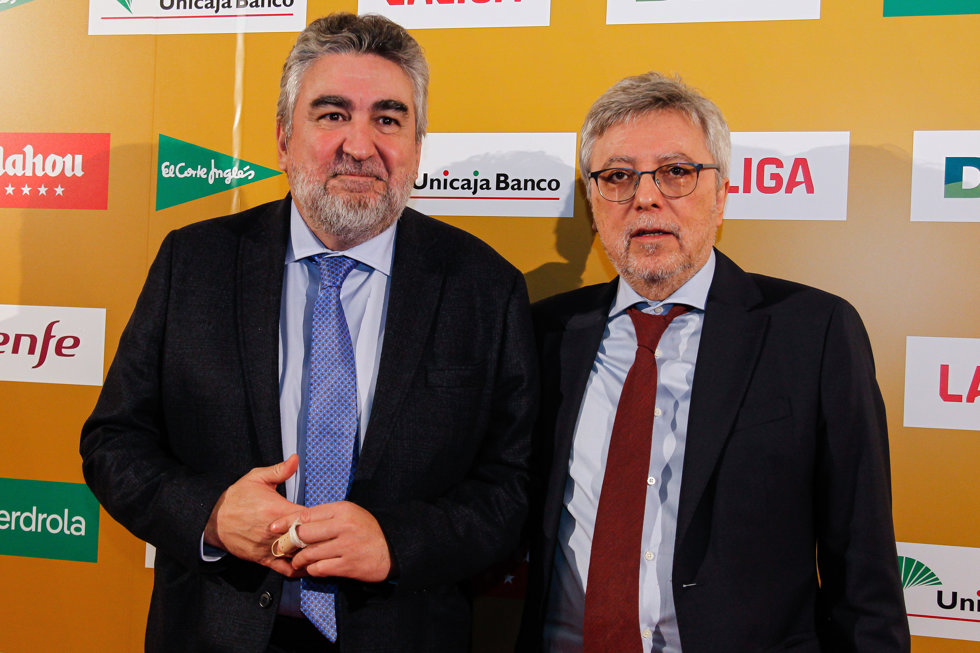 Jose Manuel Rodriguez Uribes, President of Superior Sports Council CSD, and Jose Damian Gonzalez pose for photo during the Gala Premios APDM 2023 celebrated at Beatriz Auditorium on January 29, 2024 in Madrid, Spain.