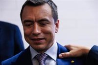 Noboa firma el decreto que ordena la repatriación de presos extranjeros