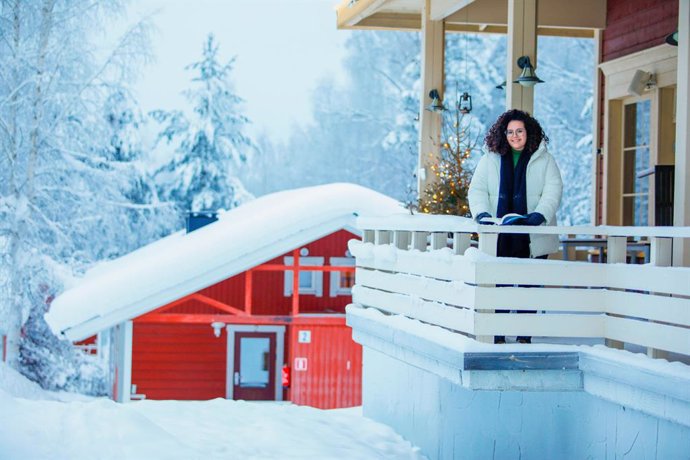 Inma Rubiales presenta 'Todos los lugares que mantuvimos en secreto' (Planeta) este 31 de enero. En la imagen, la escritora durante su estancia en Rovaniemi, en Finlandia, país esn el que está ambientada su novela