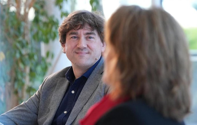 El secretario general del PSE-EE, Eneko Andueza, durante la jornada Cambia el guion del modelo de crecimiento