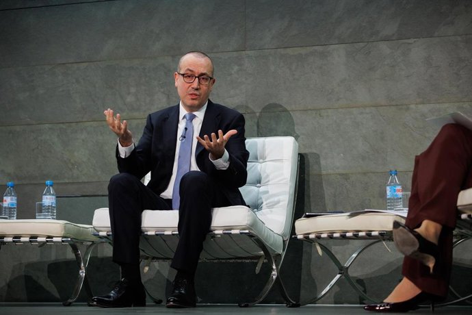Archivo - El CEO BBVA, Onur Gen, interviene durante un encuentro sobre el sector bancario europeo, organizado por la Asociación Española de la Banca (AEB), en la Fundación Rafael del Pino, a 22 de noviembre de 2023, en Madrid (España).