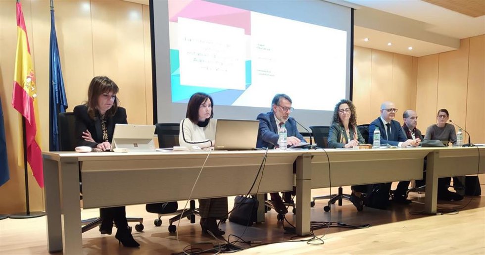 Presentación sobre la actualización del protocolo contra el acoso y ciberacoso escolar para adaptarlo a la Ley de Protección a la Infancia y la Adolescencia