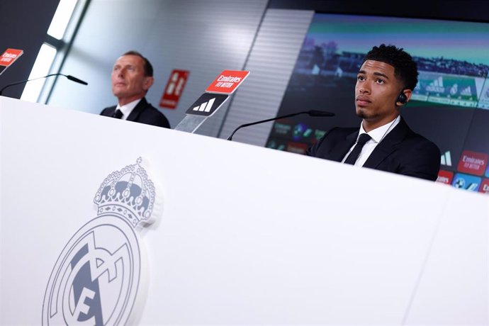 Archivo - Jude Bellingham durante su presentación como jugador del Real Madrid