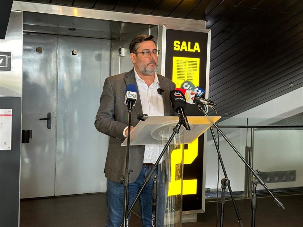 José María Villalobos en el cine de Utrera, adquirido por el Ayuntamiento