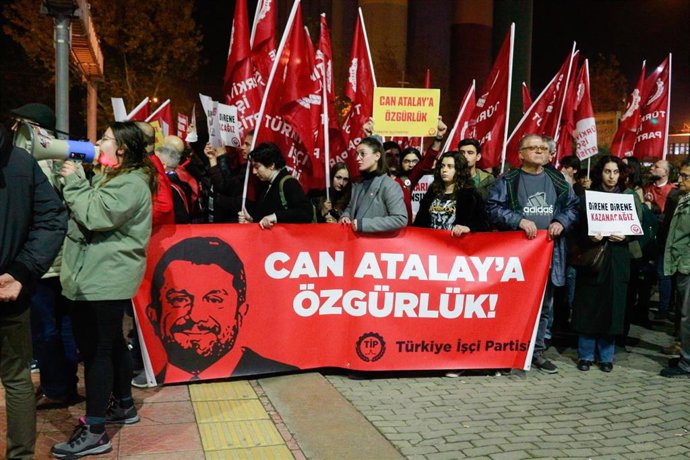 Archivo - Una manifestación para pedir la liberación de Can Atalay