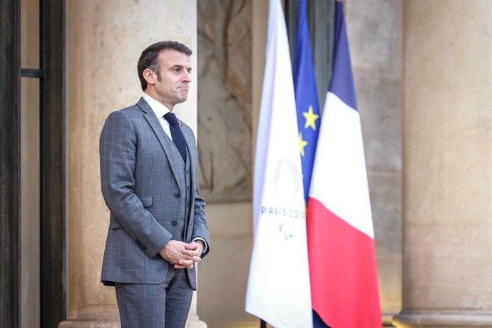 January 29, 2024, Paris, France, FRANCE: Paris, France le 29 janvier 2024 - Le President de la Republique, Emmanuel Macron recoit l equipe de France masculine de handball et son equipe technique apres leur titre de champions d Europe au Palais de l Elys