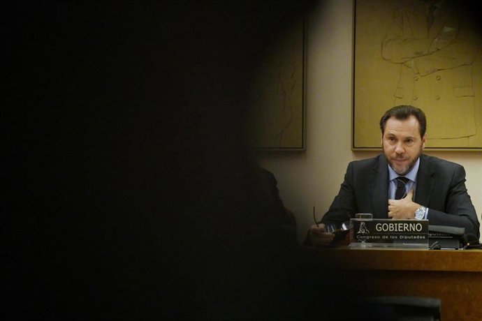 El ministro de Transportes y Movilidad Sostenible, Óscar Puente, 