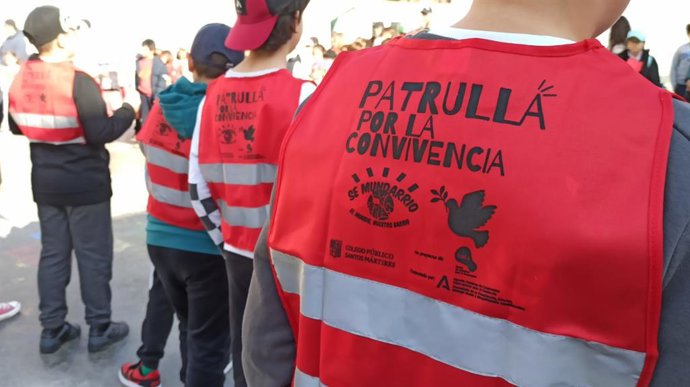 Patrulla por la convivencia.